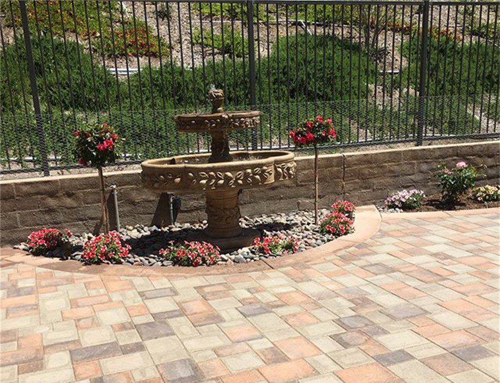 Pavers, Concrete & Turf Landscapes for Patios, Pool Decks & more Irvine